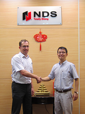 NDS 台灣日脈, NDS Immersion Cooling System, NDS Dicing Service Center Taiwan, Totally Dicing, Dicing Saw, Automatic Dicing Saw, NDS Dicing System, Dicing Tape, Dicing Blades, Grinding Wheel, Dicing Accessories, Auxiliary Machines, Dicing Fluids, Wafer Cleaner, Dressing Board, Chuck Table, Wafer Mounter, New Metal Bond Blade for dicing system-in-package (SiP), Metal Bond Blade, system-in-package, Polishing Pad, Polishing Template, Wafer Ring, Wafer Coin Box, Green, cleaning, coating, heat dissipation, 清洗, 焊接, 冷卻, 散熱, 塗佈, Coolant, Cleaning, Cooling, Soldering, Coating, Chiller, 切磋琢磨, Dicing, Lapping, Polishing, Grinding, 台灣半導體展, 半導體展, 半導體, 切SiP金屬刀, 系統級封裝, 金屬刀, SiP, New Metal Bond Blade for dicing system-in-package (SiP), Metal Bond Blade, system-in-package